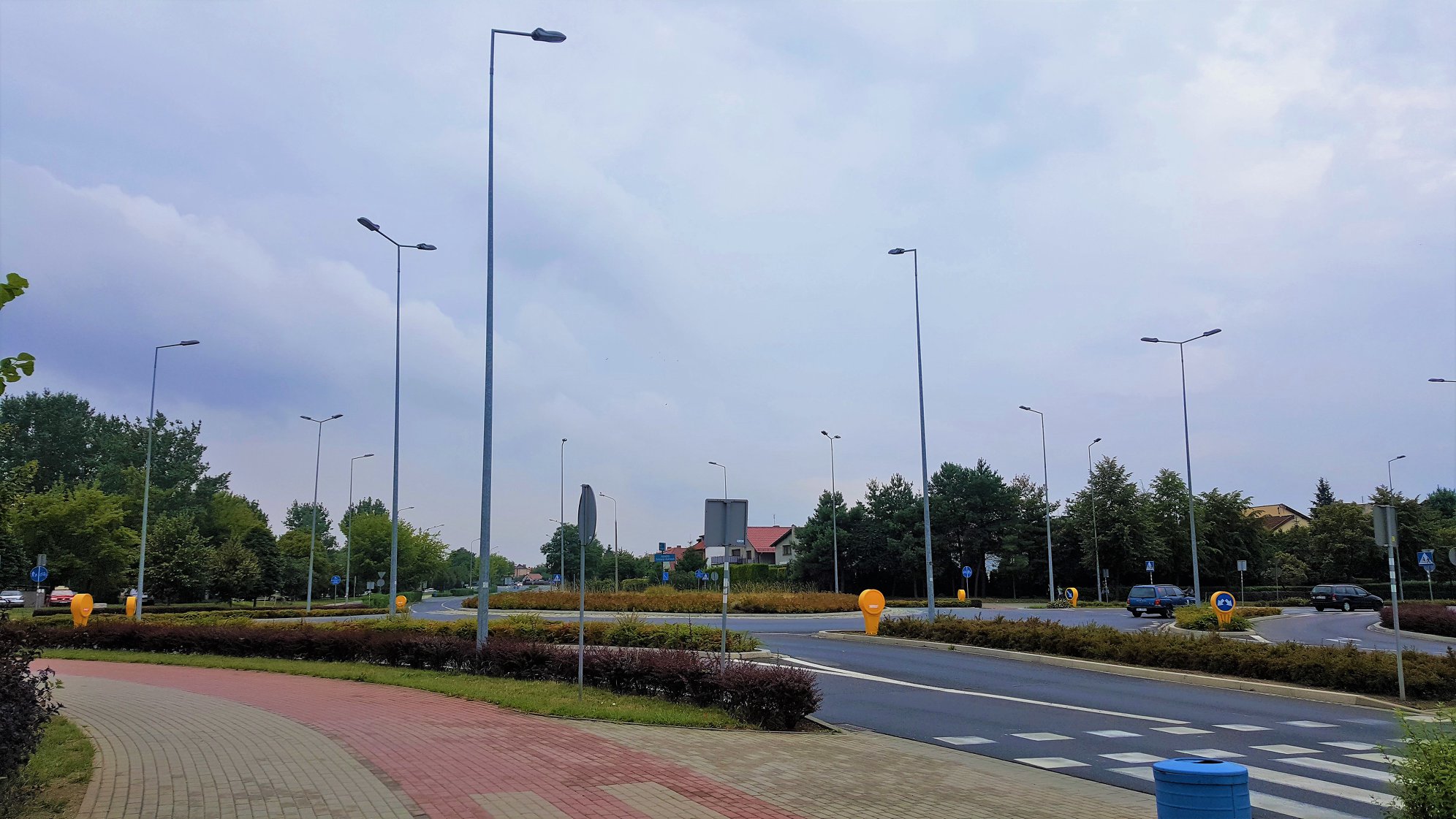 Głog&oacute;w zyskuje nowe oświetlenie LED. - zdjęcie 1