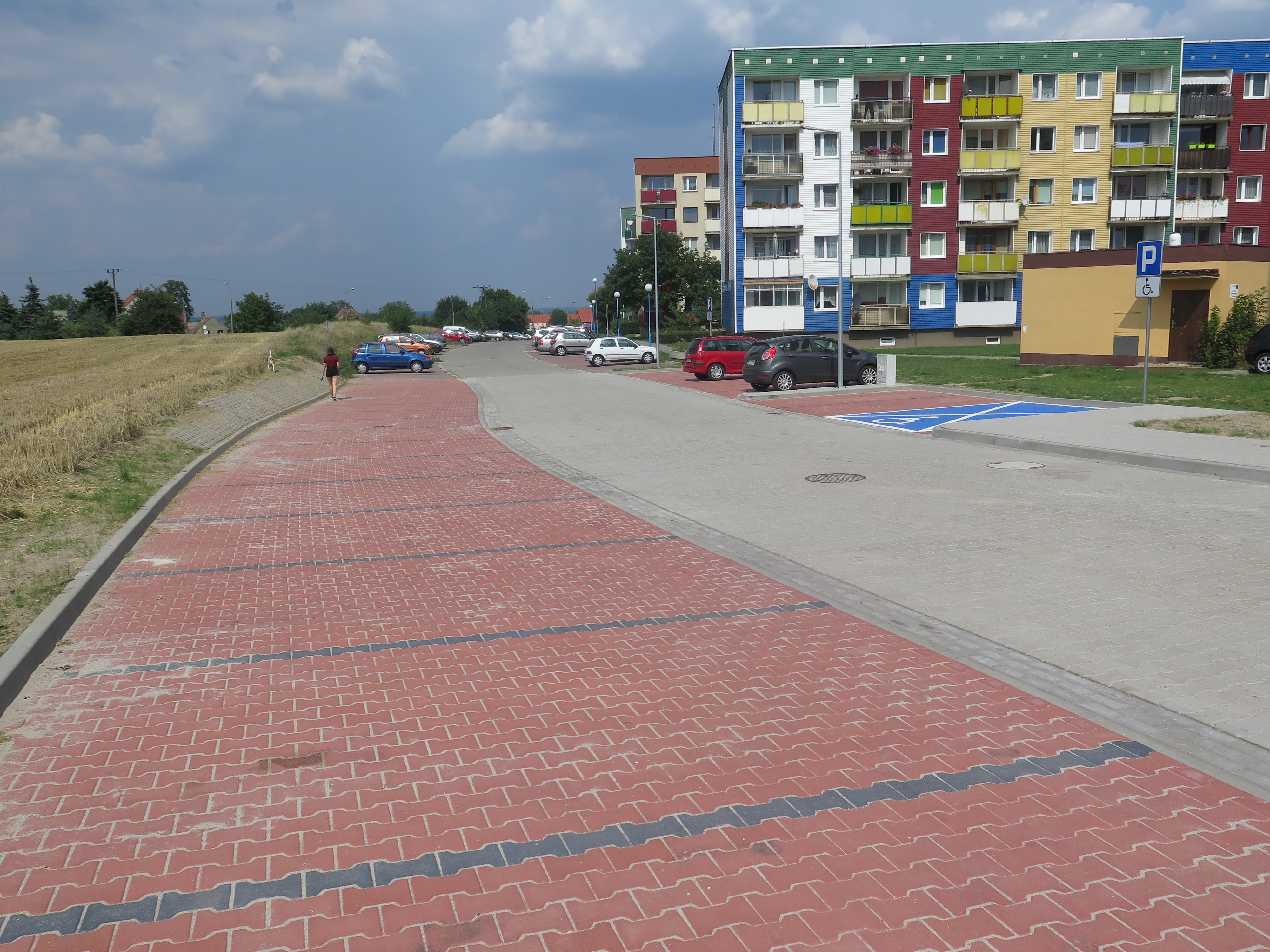 Kolejne drogi i parkingi na Os. Kopernika. - zdjęcie 3