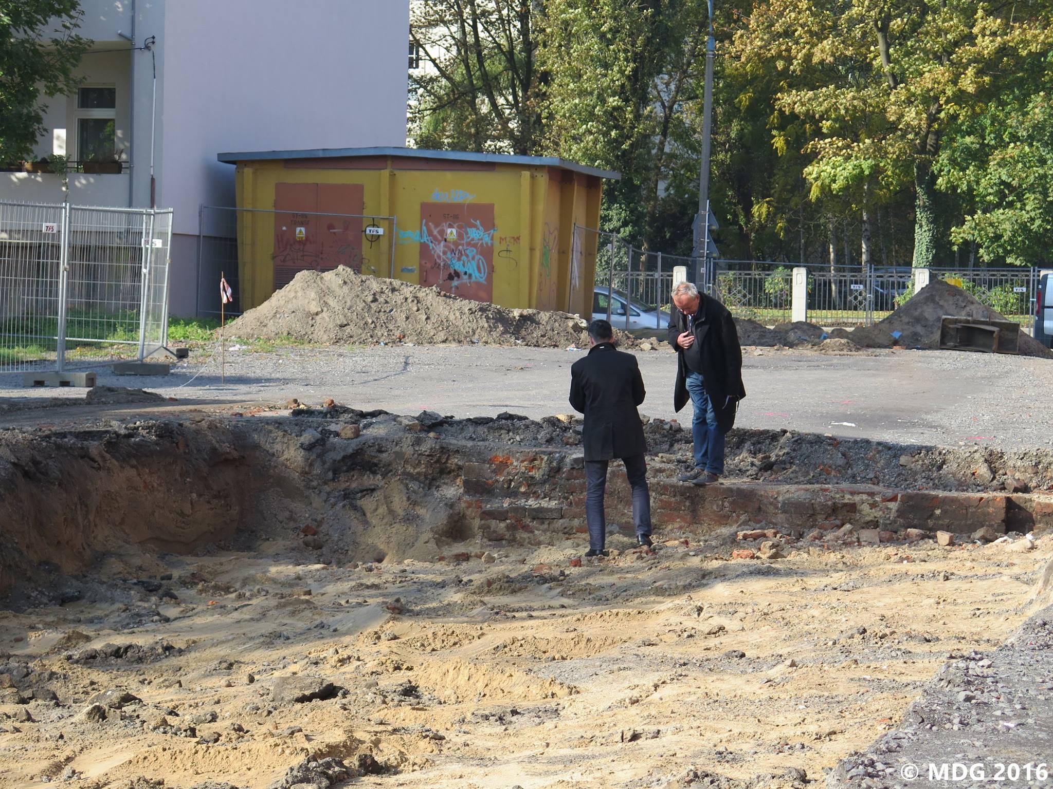 Budowa ulicy i parkingu. - zdjęcie 1