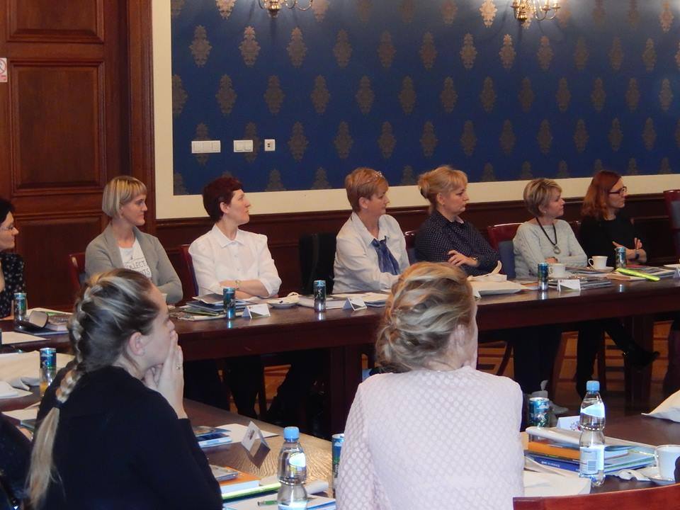 "Edukacja recyklingowa jako element nowoczesnej gospodarki odpadami". - zdjęcie 1