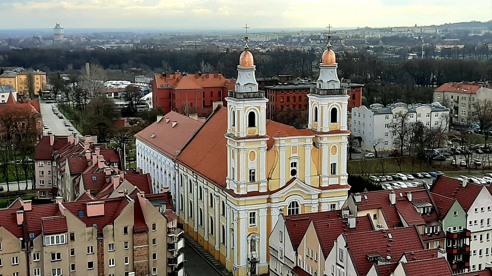 Kopuły na wieży kościoła Bożego Ciała - zdjęcie 10