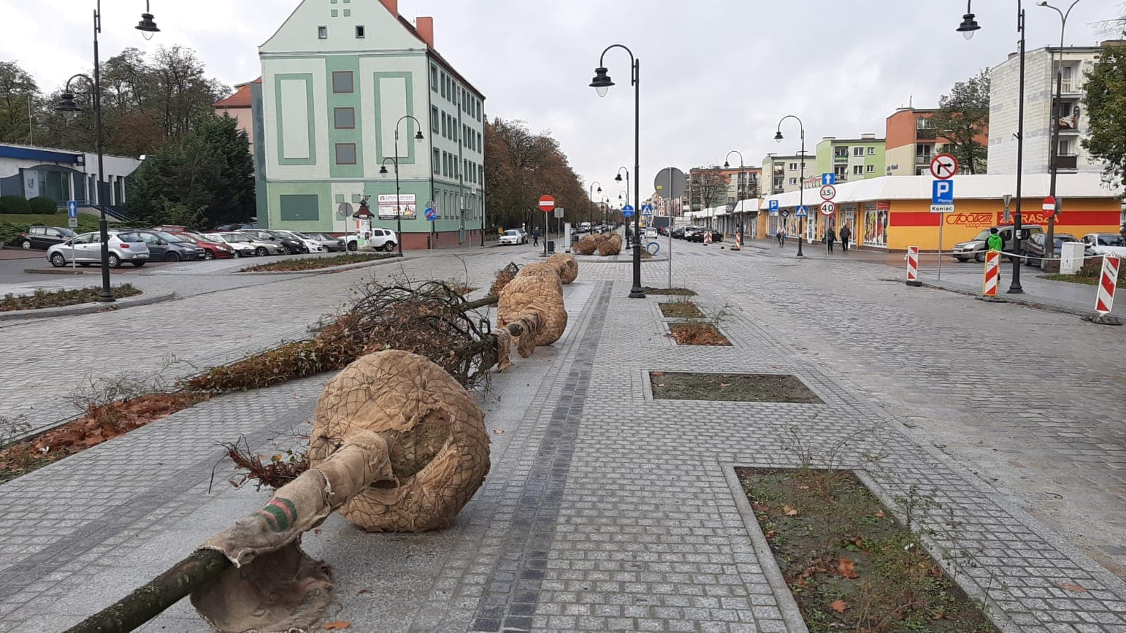 Końcowe prace na Alei Wolności - zdjęcie 3