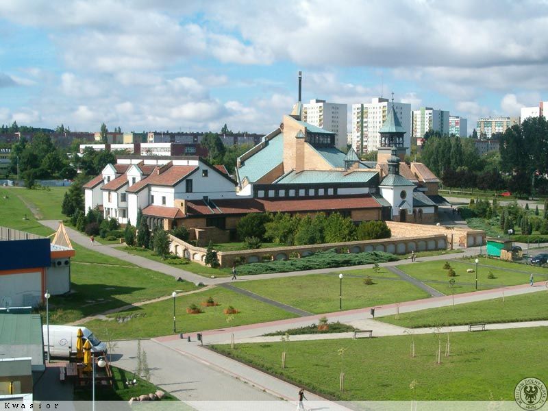 Kościół NMP Królowej Polski w Głogowie - zdjęcie 2