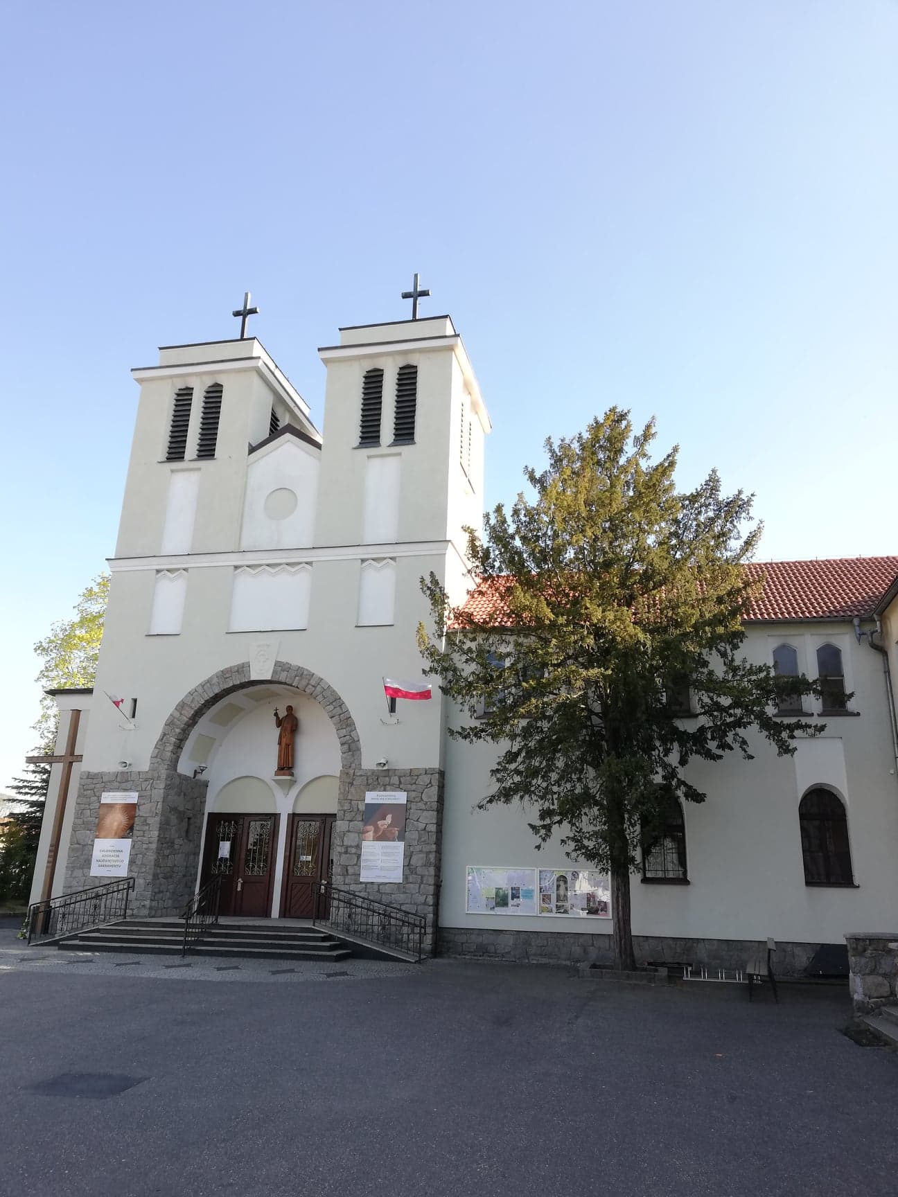 Kości&oacute;ł pw. św. Klemensa Hofbauera w Głogowie  - zdjęcie 7