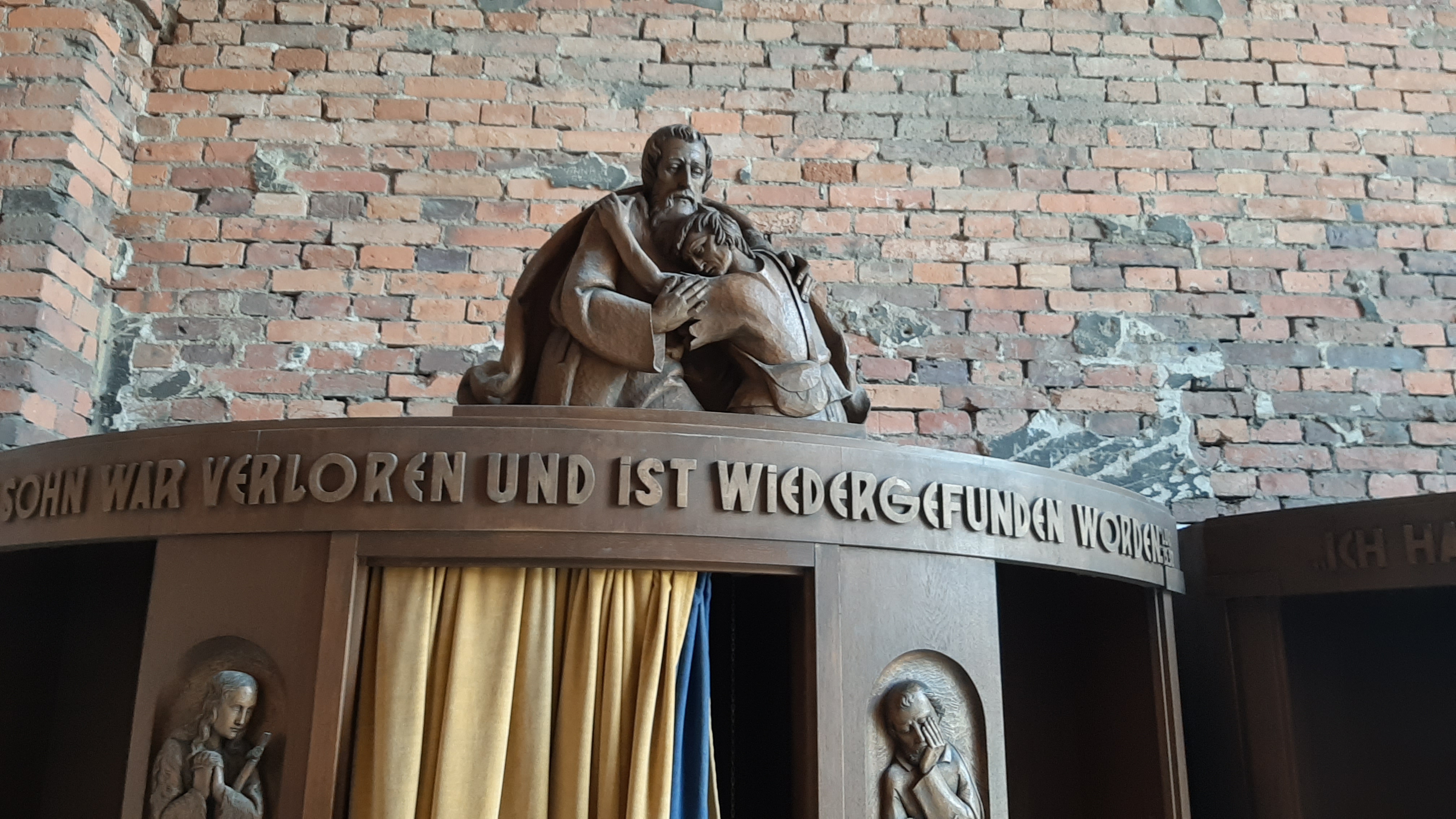Nowe konfesjonały w Kolegiacie - zdjęcie 4