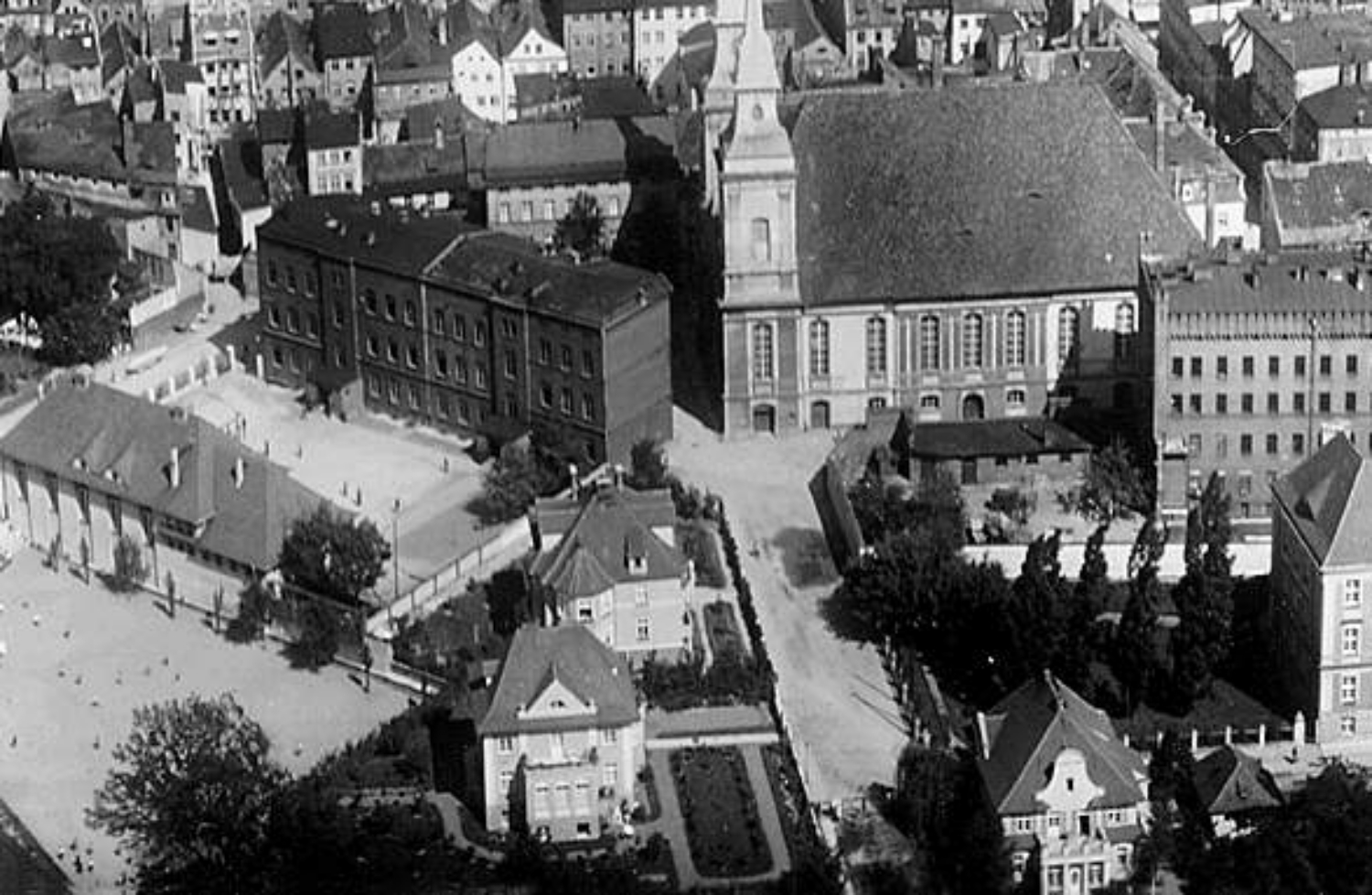 Historia budynku po Kinie Bolko - zdjęcie 2