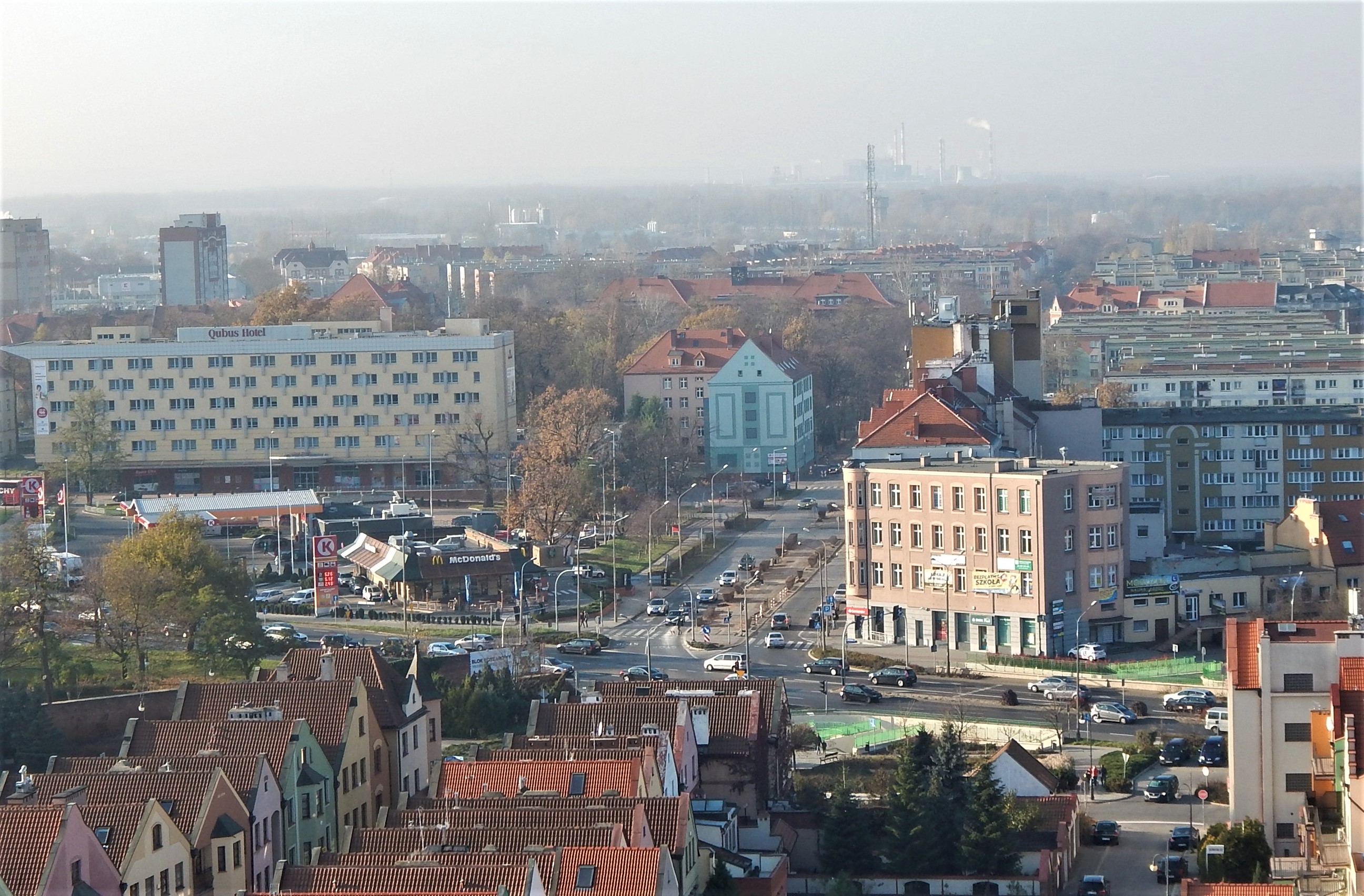 Dzisiejszy widok na hotel i okolice Dzisiejszy widok na hotel i okolice