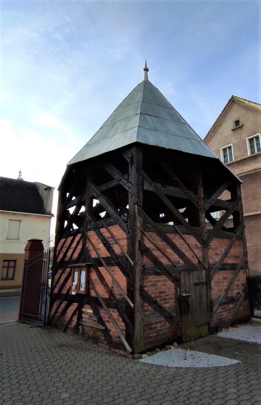 Dzwonnica z XVII-XVIII w.