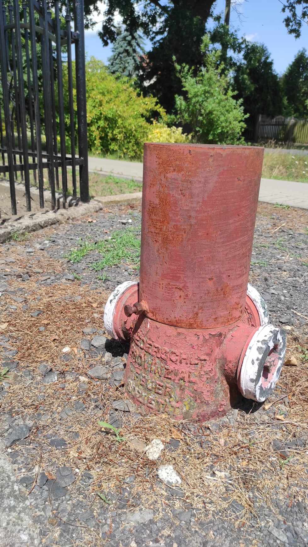 Poniemiecki hydrant
