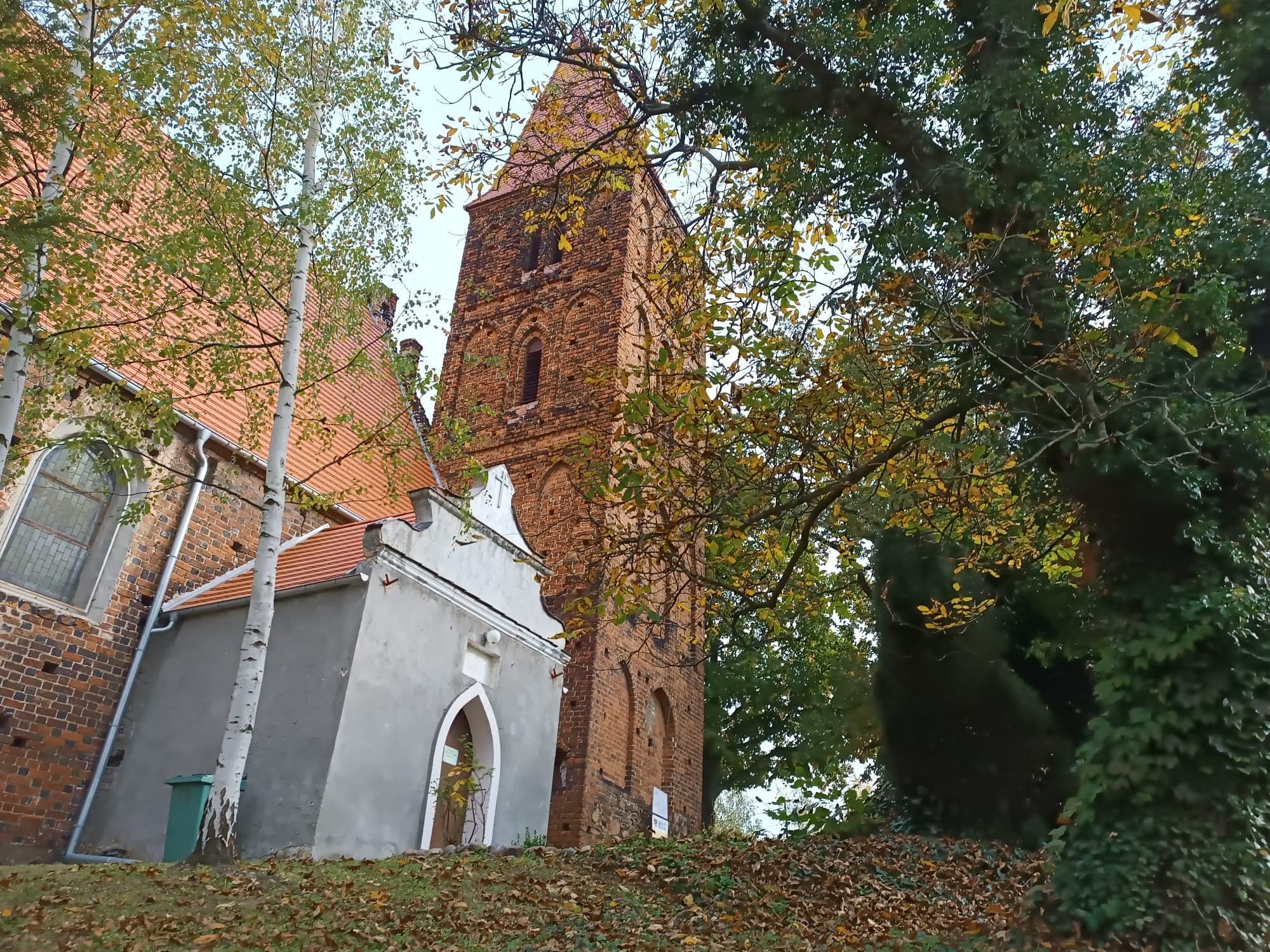 Kości&oacute;ł